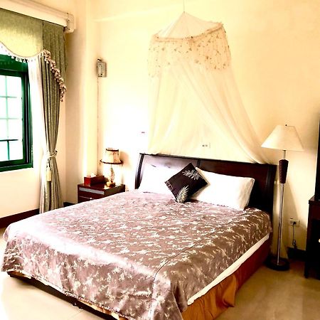 Green Window Homestay綠窗小築天安居民宿 Kota Hualien Bagian luar foto