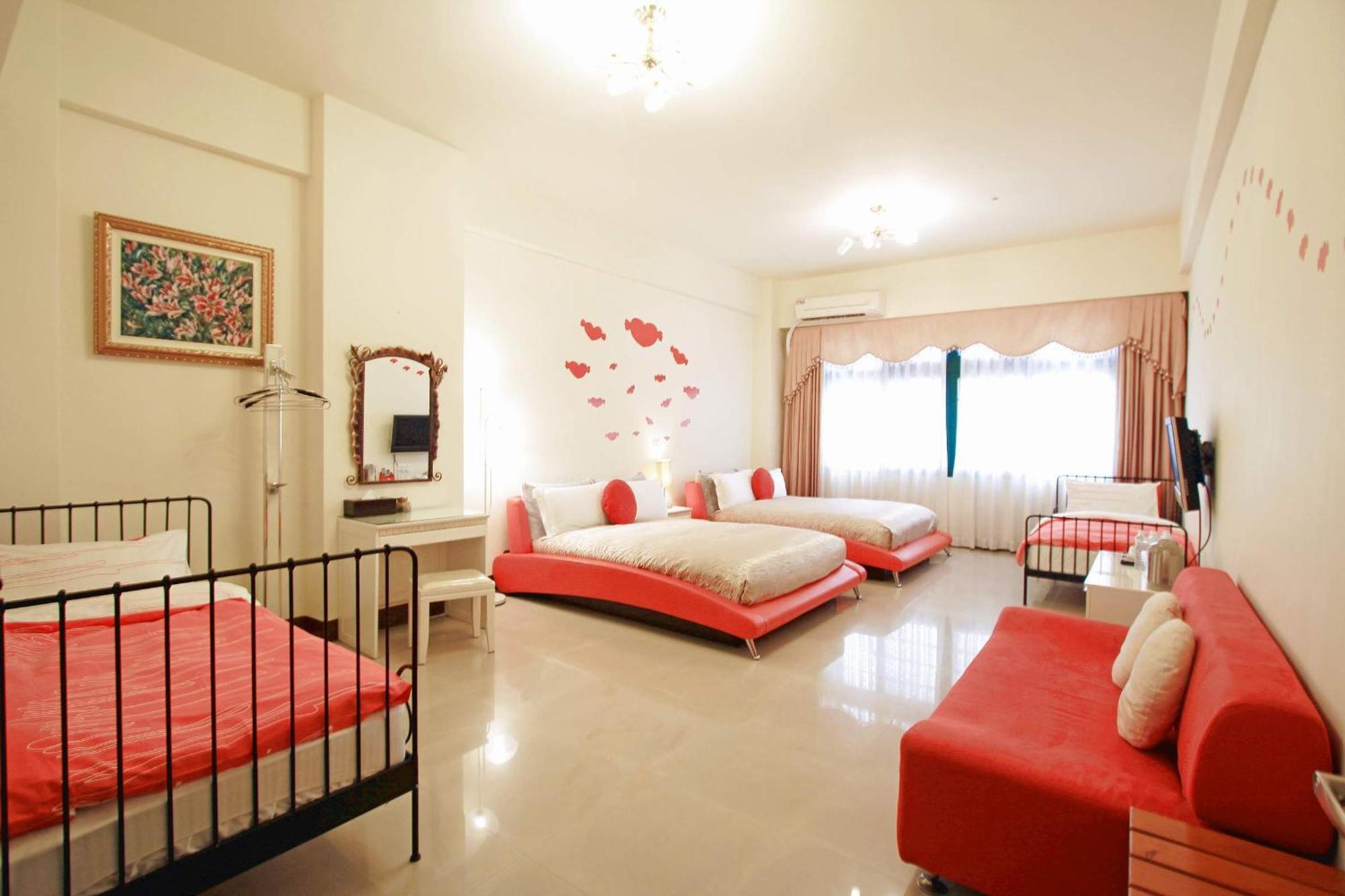 Green Window Homestay綠窗小築天安居民宿 Kota Hualien Bagian luar foto