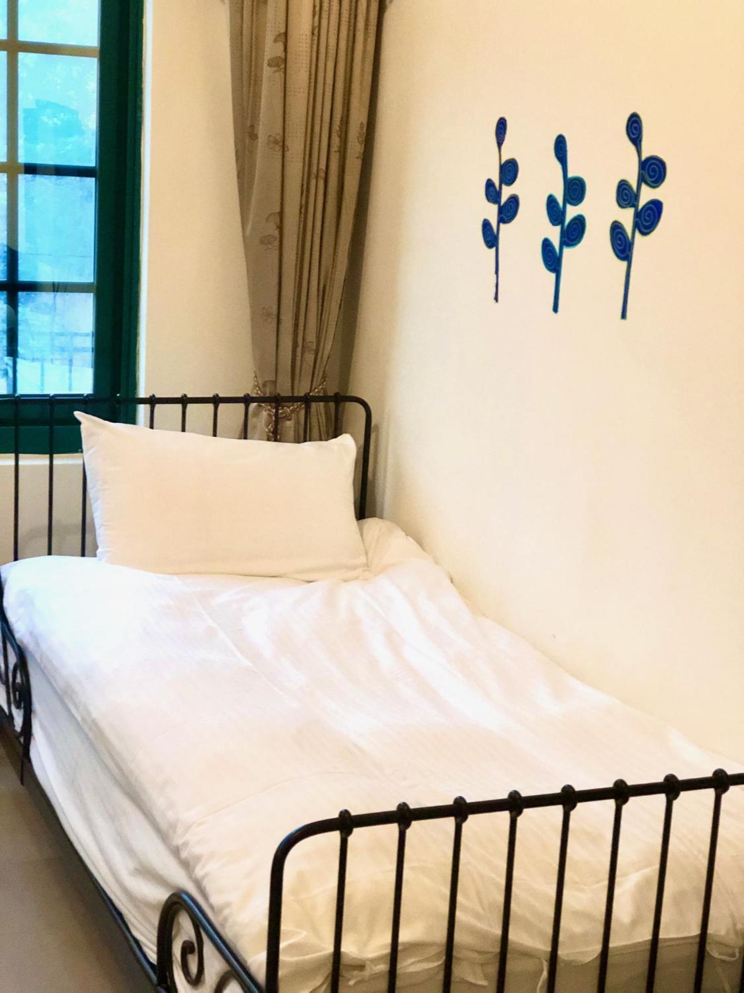 Green Window Homestay綠窗小築天安居民宿 Kota Hualien Bagian luar foto