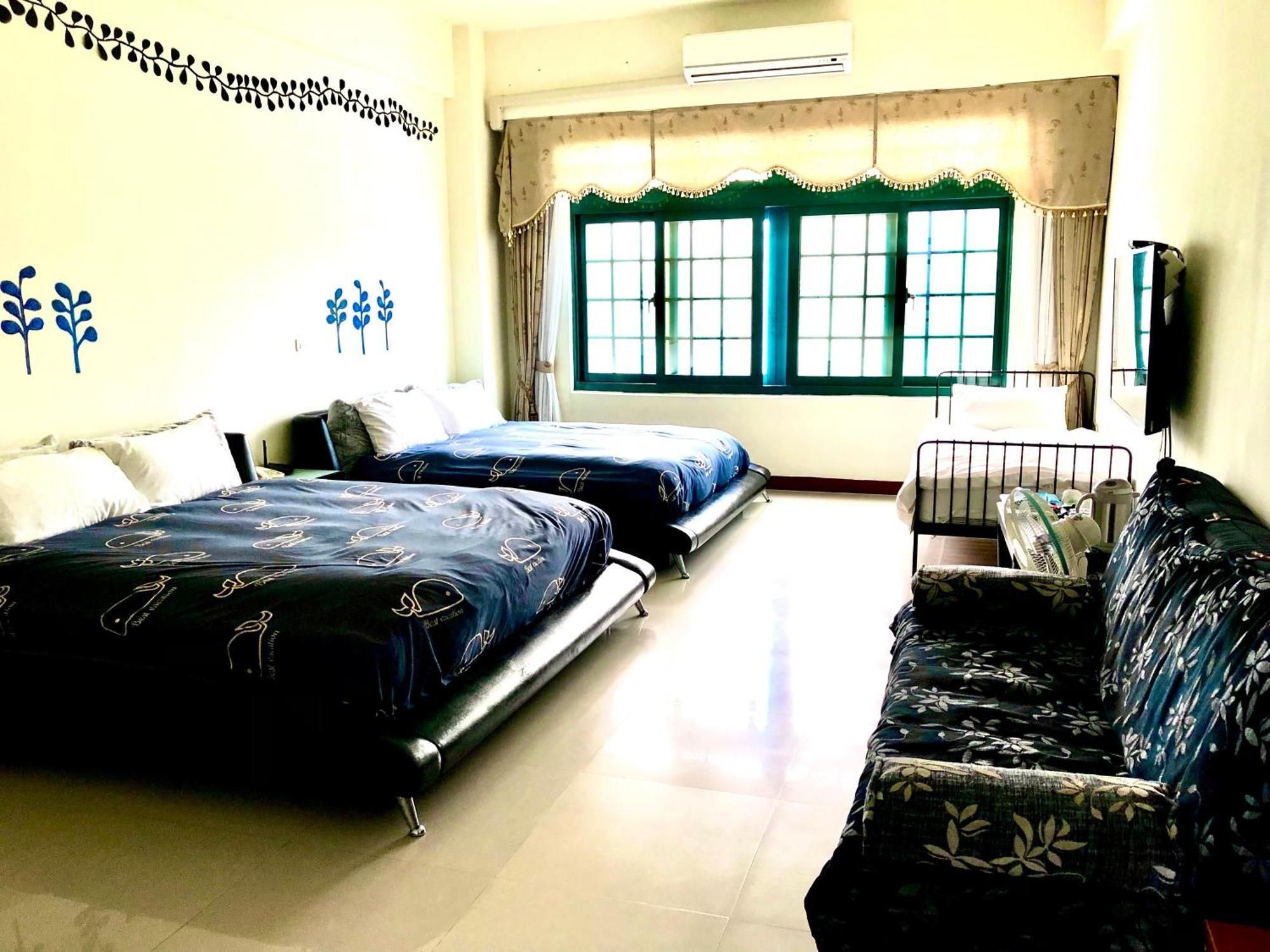 Green Window Homestay綠窗小築天安居民宿 Kota Hualien Bagian luar foto